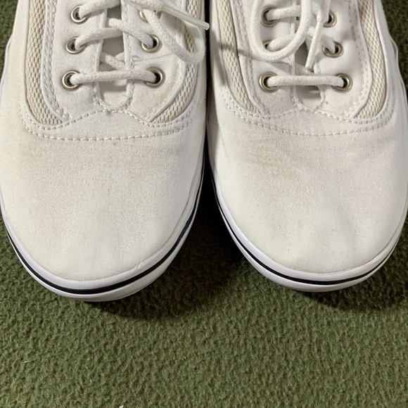 GUC Keds white shoes.  Size 8.5 - Picture 5 of 12